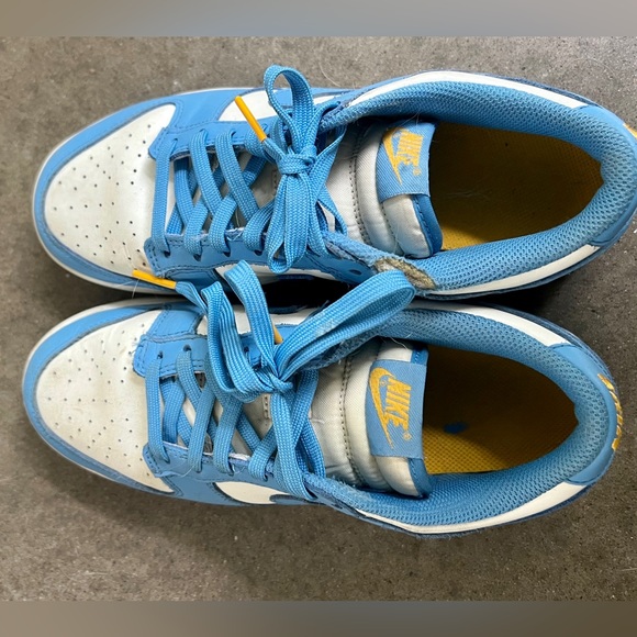 Nike Dunk Low Coast Sail University Gold UNC Blue White Size 8 women’s $350 - Picture 2 of 4